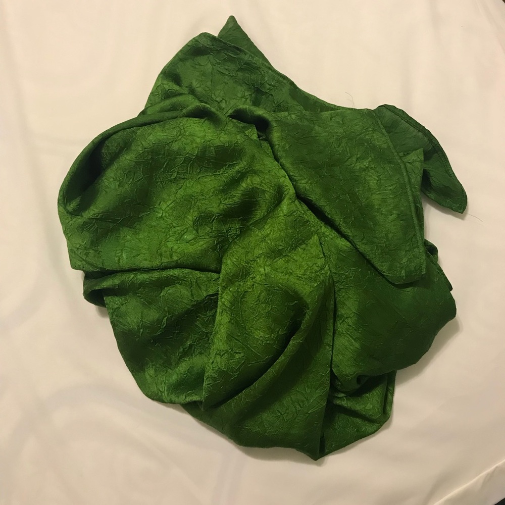 That PERFECT scarf for spring/summer (NEW)